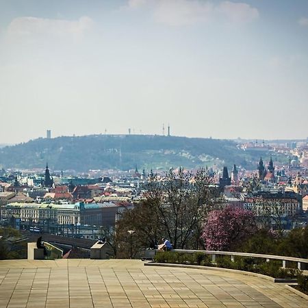 Onsite Free Garage Parking, 10Min Centre By Bus Apartment Praha Bagian luar foto