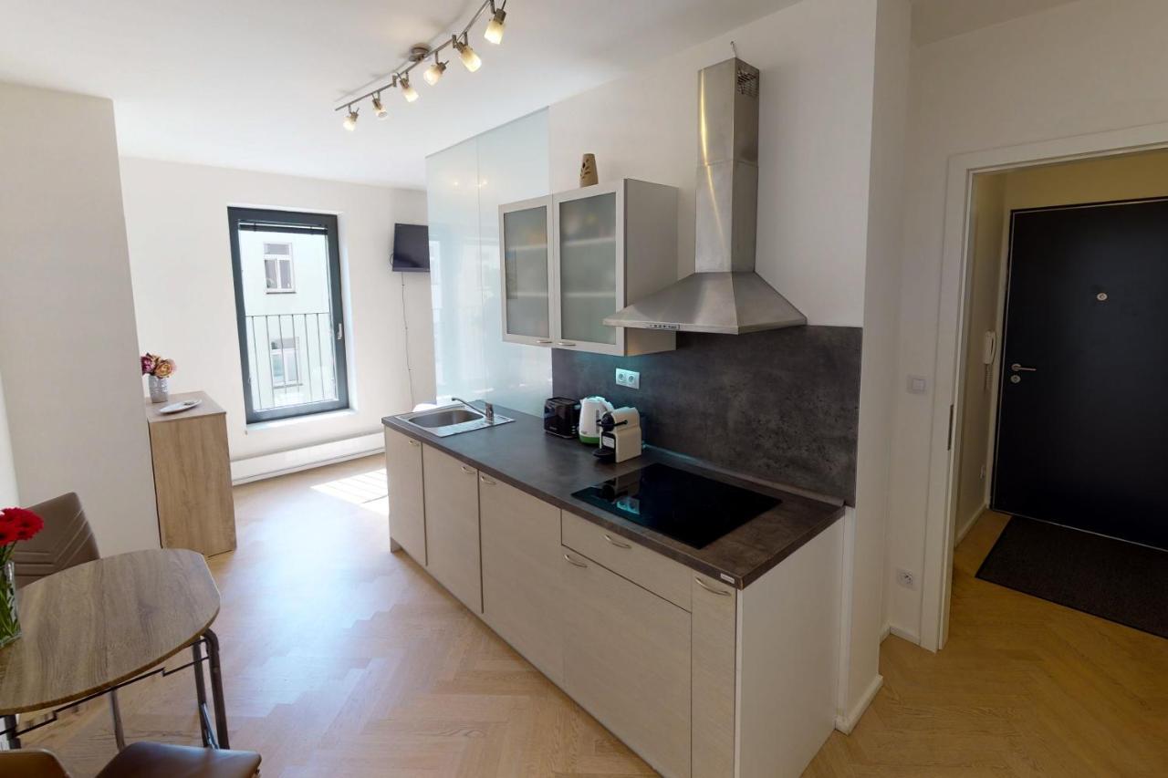 Onsite Free Garage Parking, 10Min Centre By Bus Apartment Praha Bagian luar foto